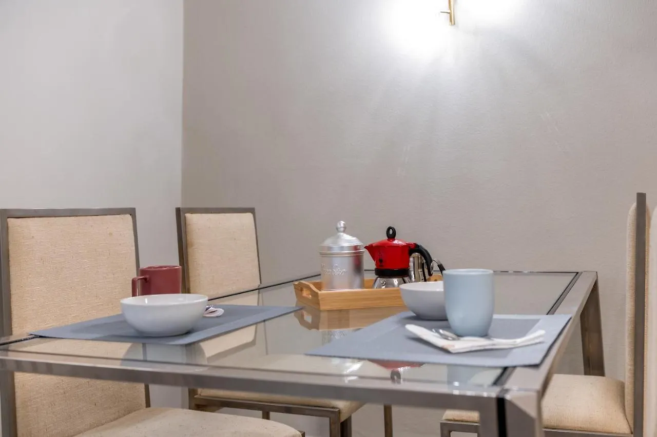 Apartment Book Now! Apt A 1 Min Walk From Duomo Of Parma