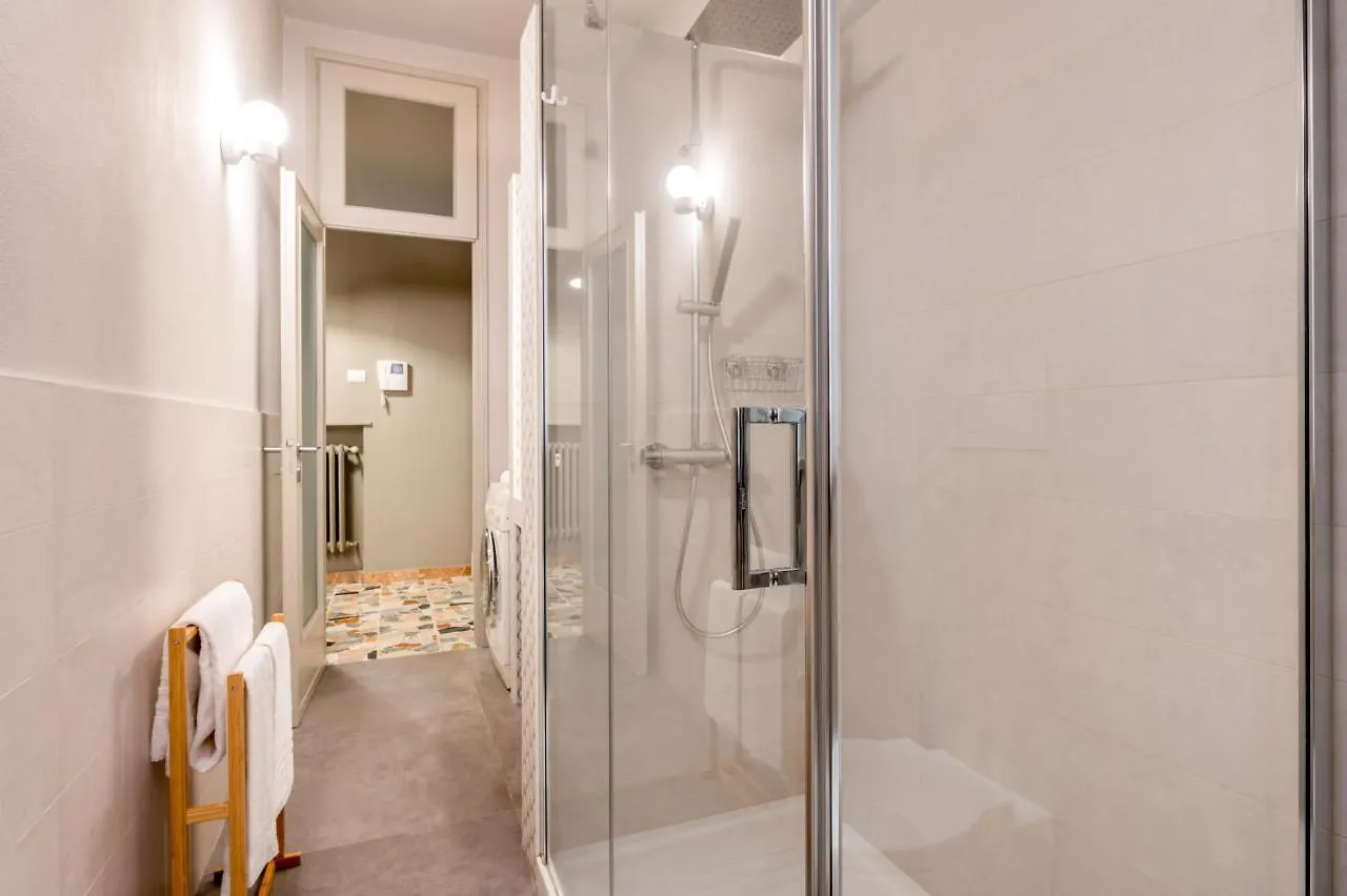 Apartment Book Now! Apt A 1 Min Walk From Duomo Of Parma Italy